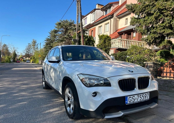 BMW X1 cena 39900 przebieg: 143000, rok produkcji 2011 z Słupsk małe 172